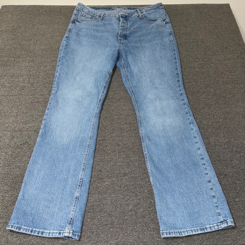 Old Navy Kicker Boot-Cut Jeans Womens 16 Extra High-Rise Button Fly Light Wash